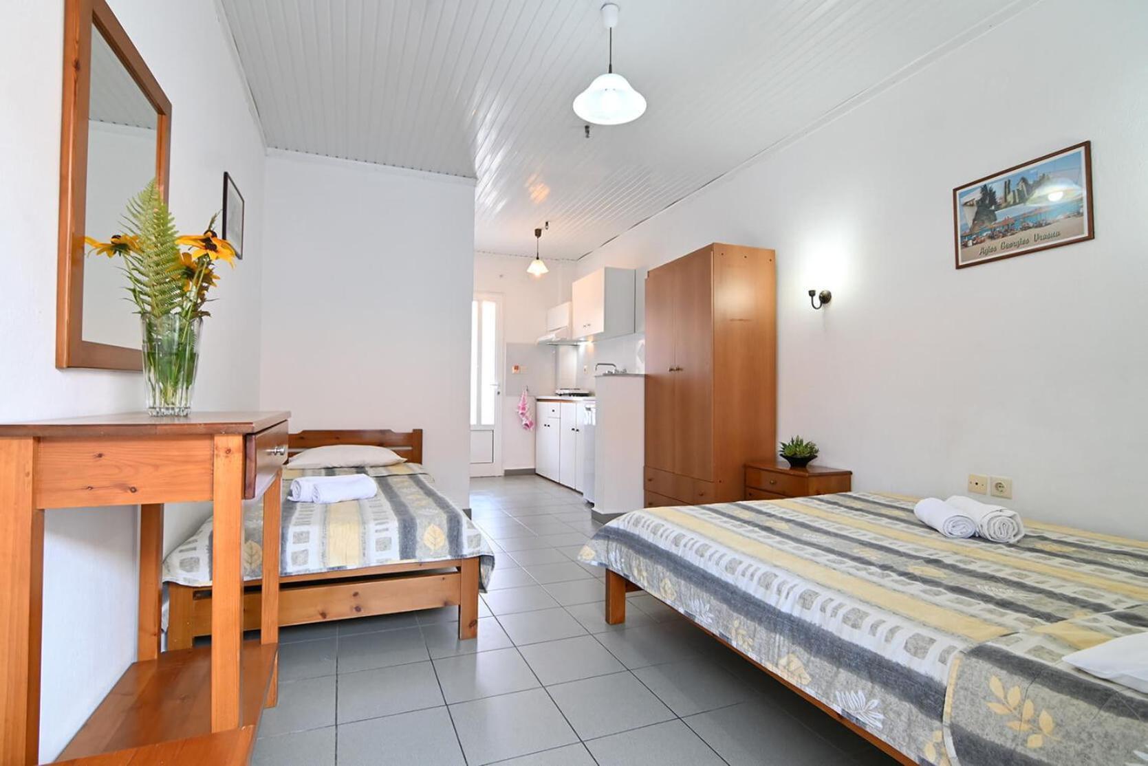 Armiriki Rooms Nea Nea Vrasna Exterior photo