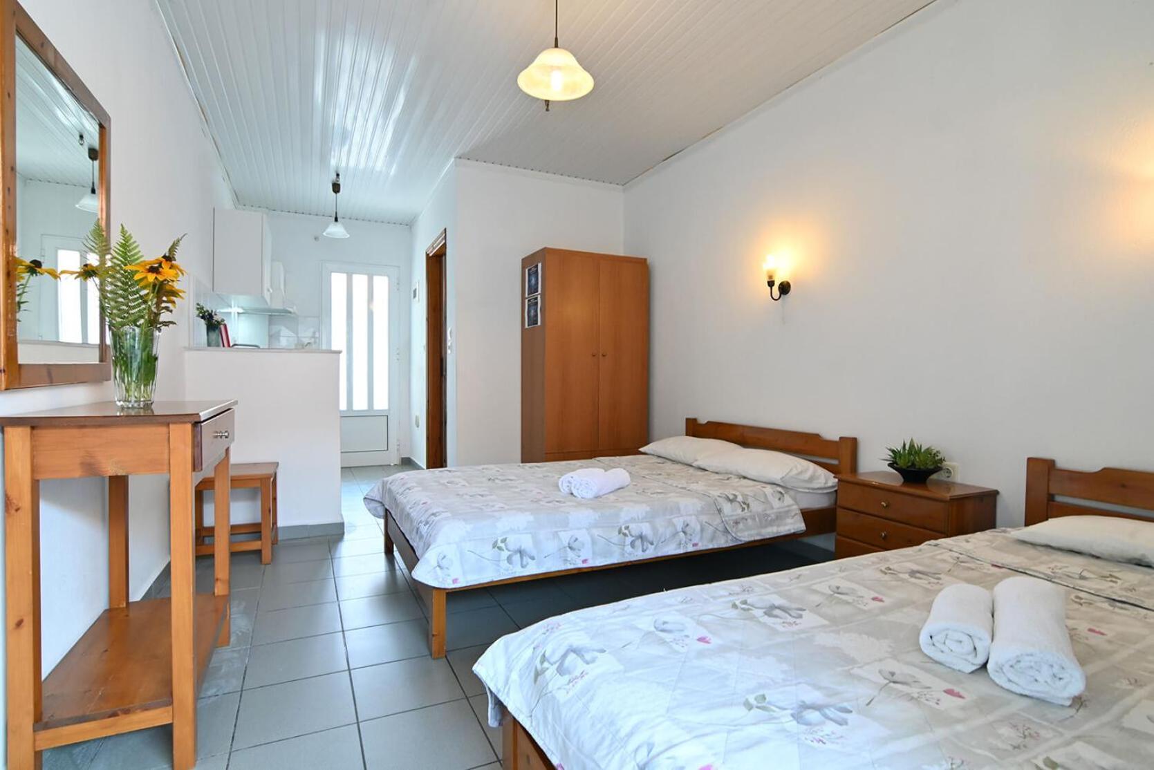 Armiriki Rooms Nea Nea Vrasna Exterior photo