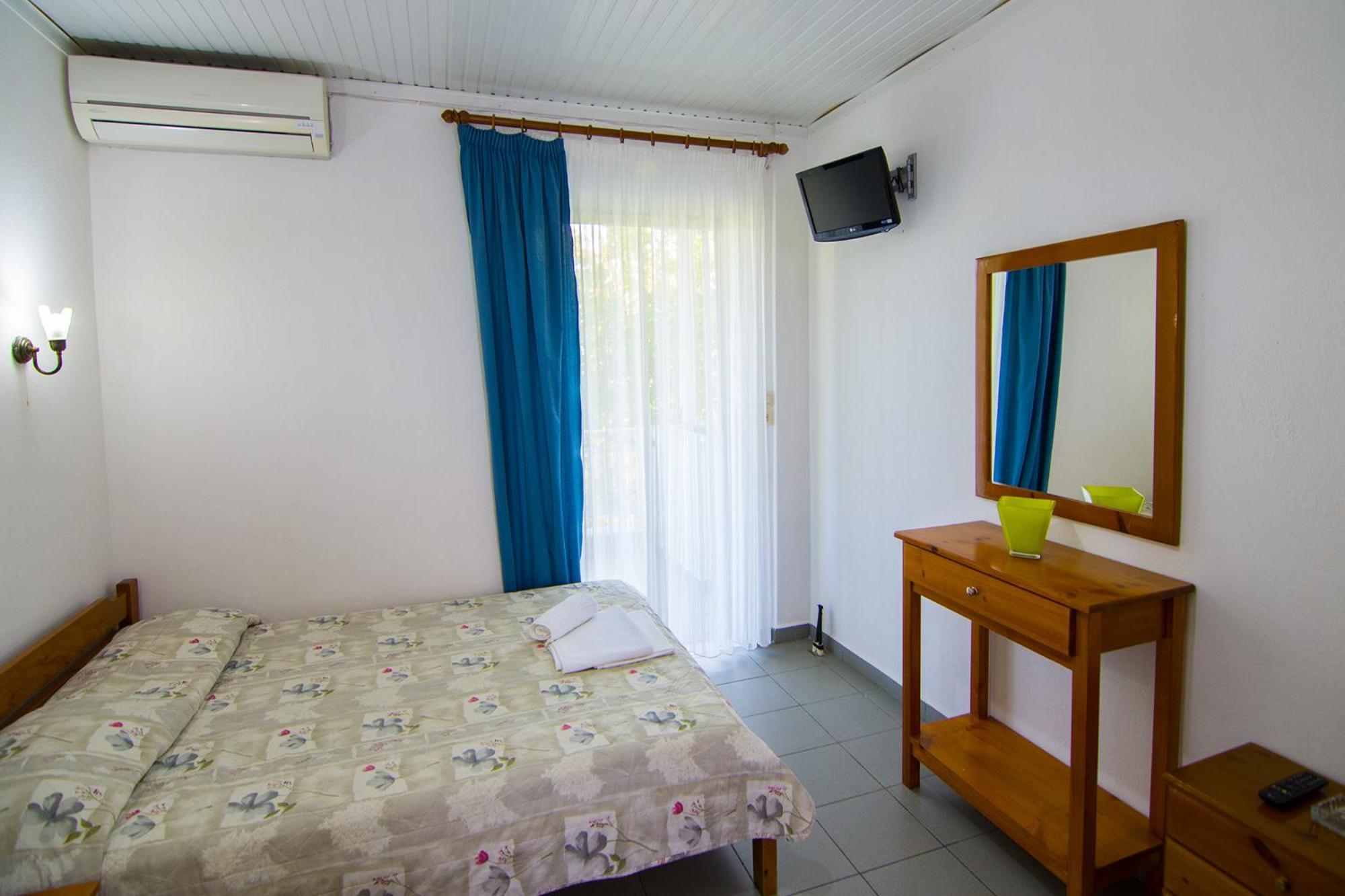 Armiriki Rooms Nea Nea Vrasna Exterior photo