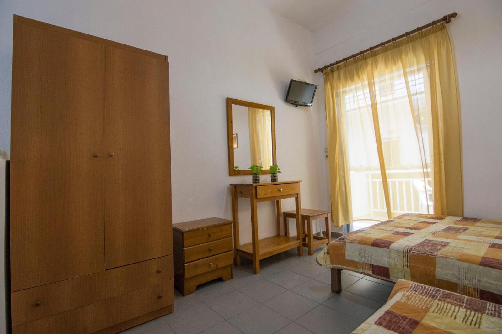 Armiriki Rooms Nea Nea Vrasna Exterior photo