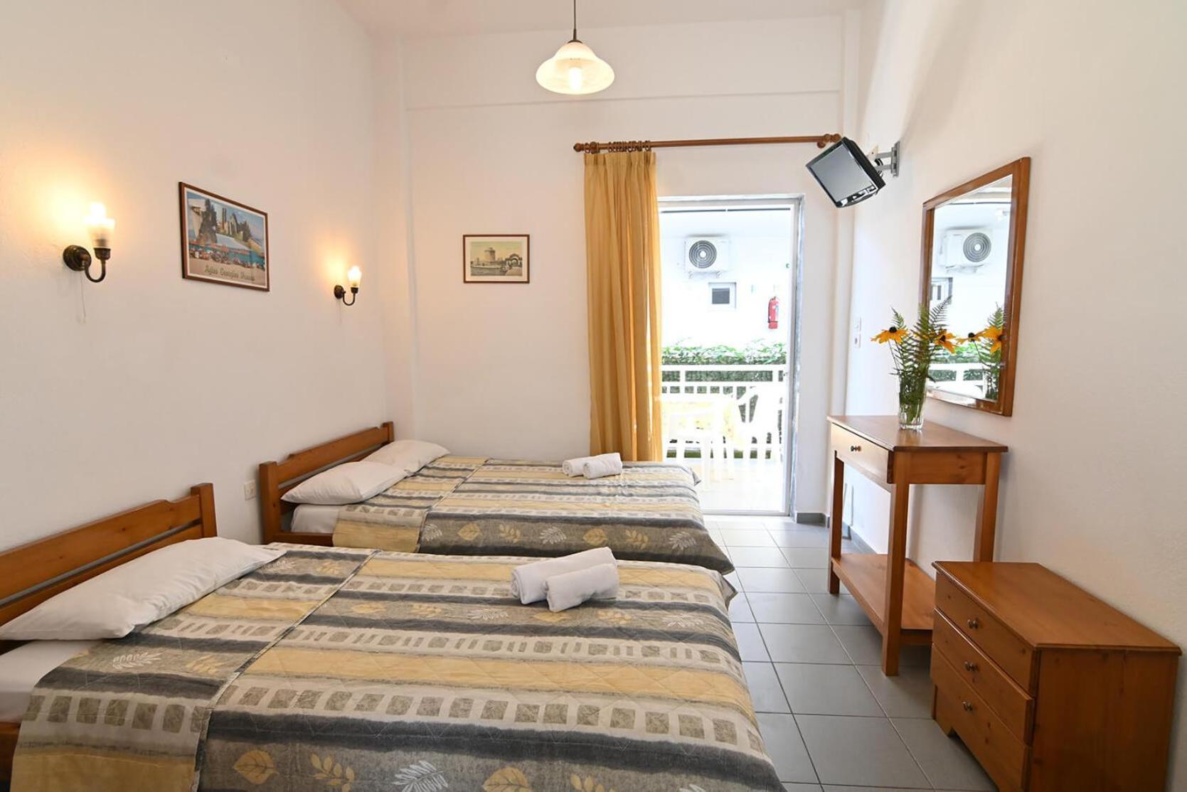 Armiriki Rooms Nea Nea Vrasna Exterior photo
